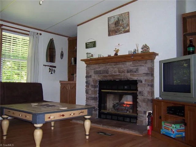 $1,400,000 | 3186 Silas Creek Road, Lansing, NC 28643