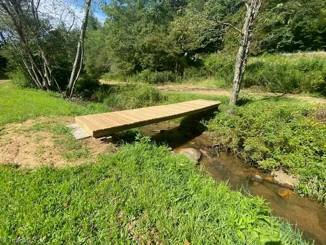 $1,400,000 | 3186 Silas Creek Road, Lansing, NC 28643