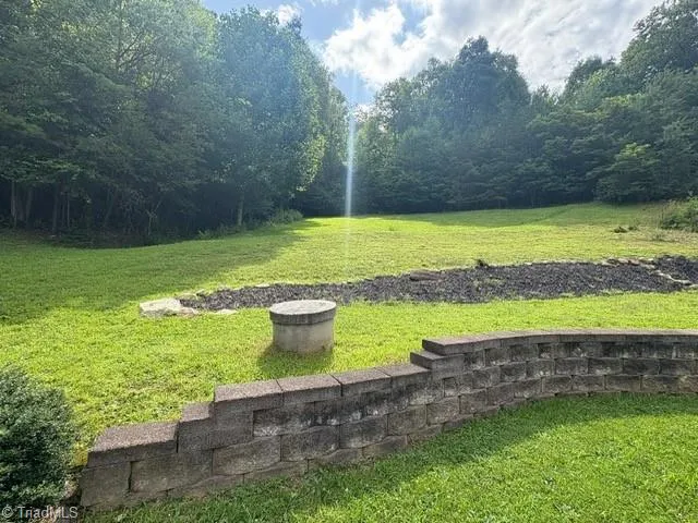 $1,400,000 | 3186 Silas Creek Road, Lansing, NC 28643