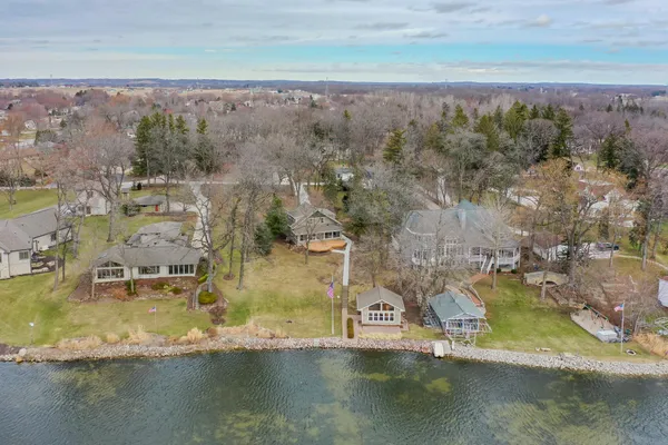 $1,395,000 | S106W20597 North Shore Drive, Muskego, WI 53150