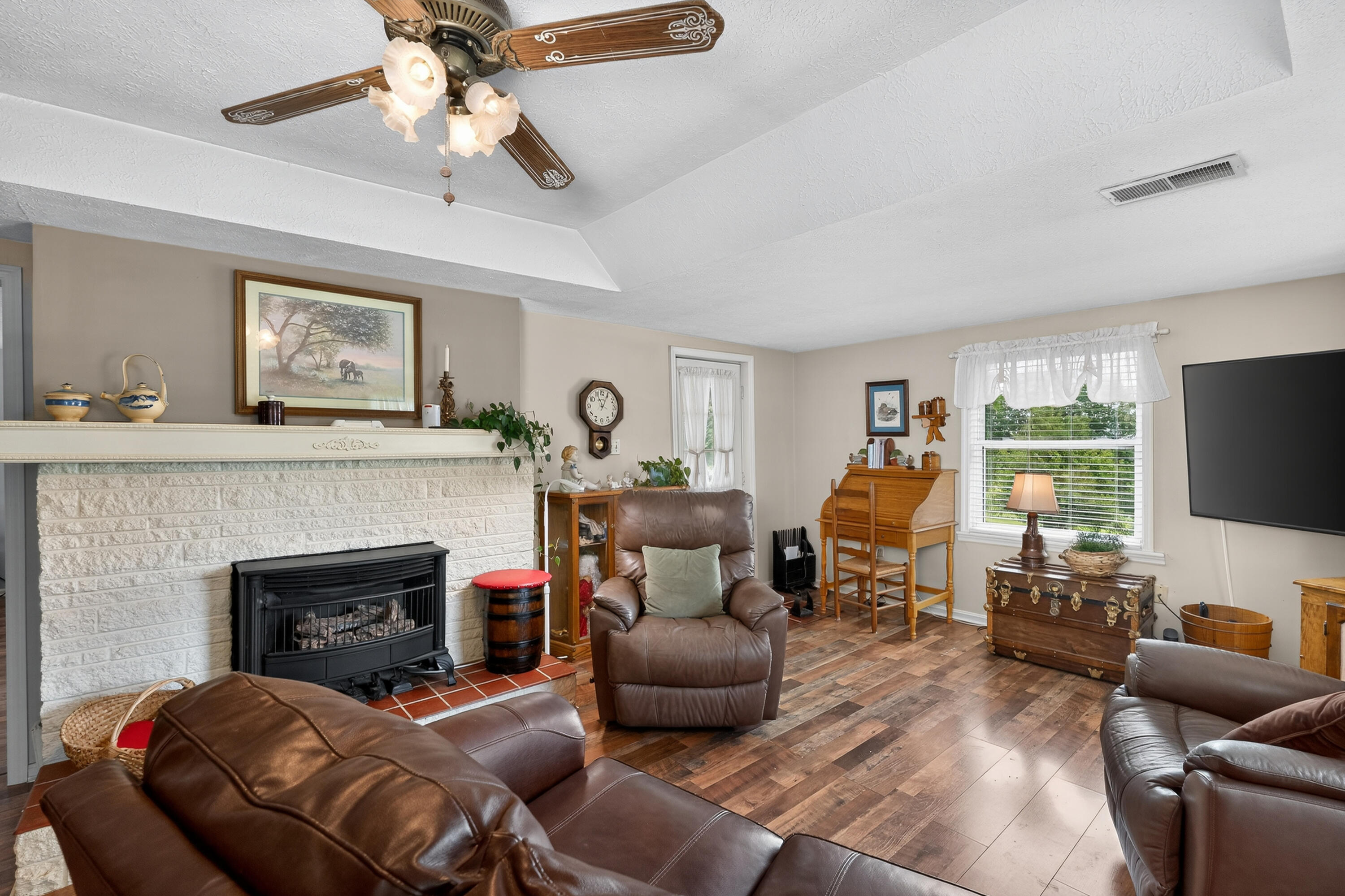 295 Fairview Road Williamstown, KY 41097 - Photo 8 of 46