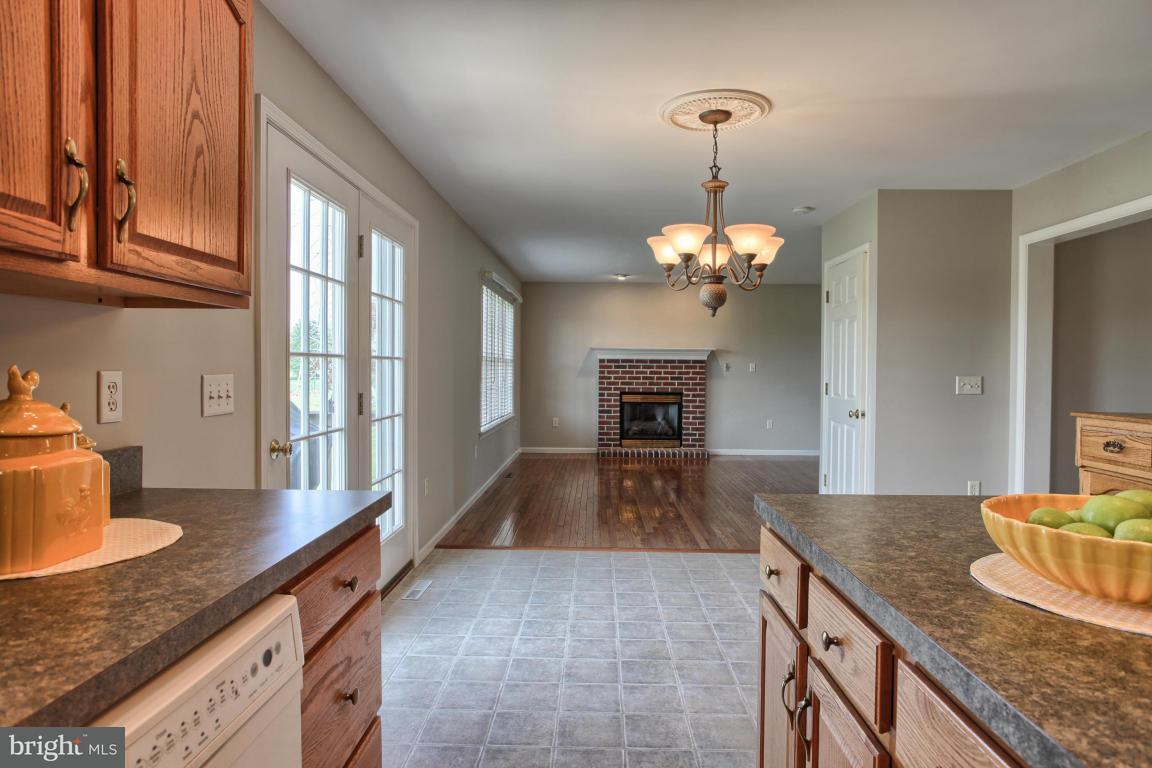 425 Wagonwheel Road Lititz, PA 17543 - Photo 12 of 26
