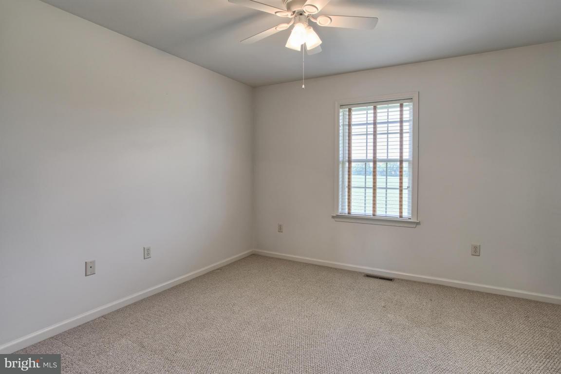 425 Wagonwheel Road Lititz, PA 17543 - Photo 23 of 26