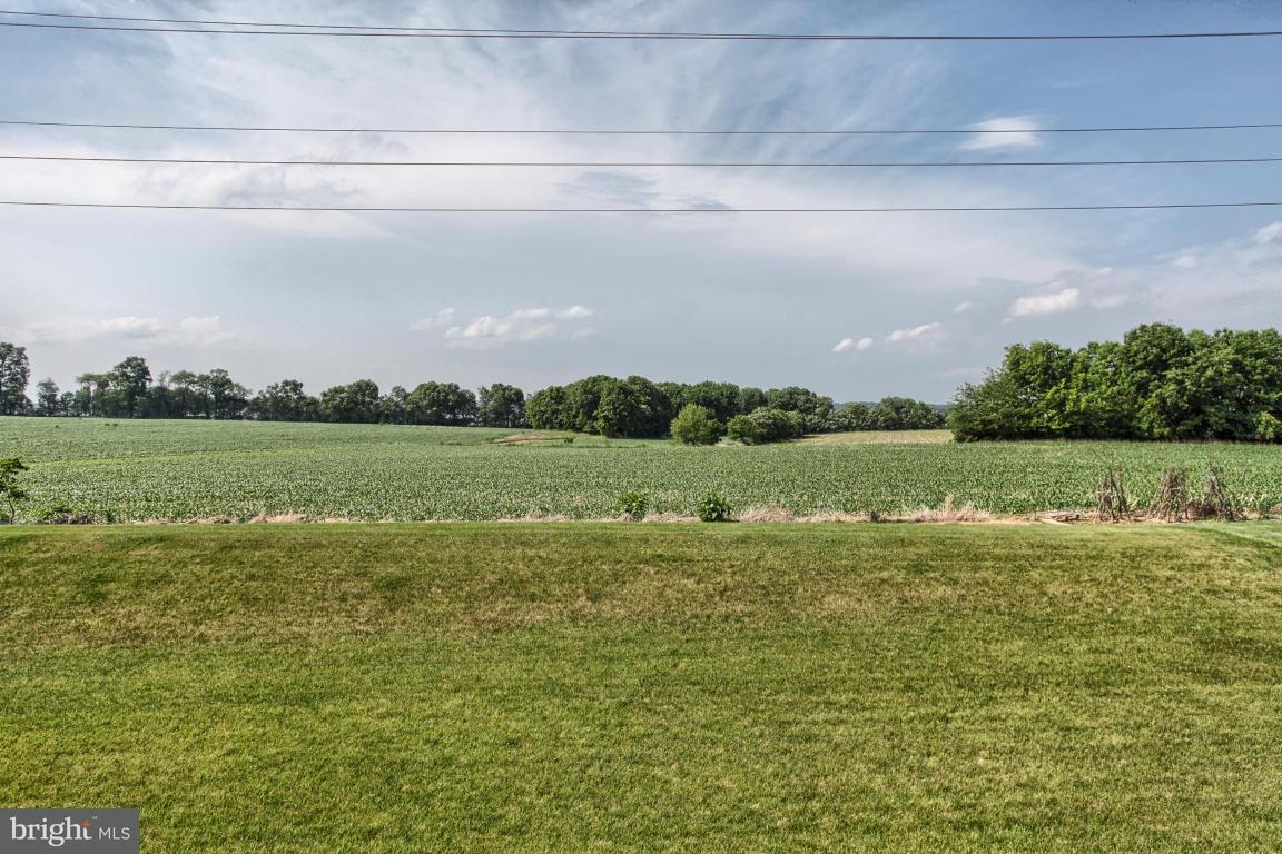 425 Wagonwheel Road Lititz, PA 17543 - Photo 9 of 26