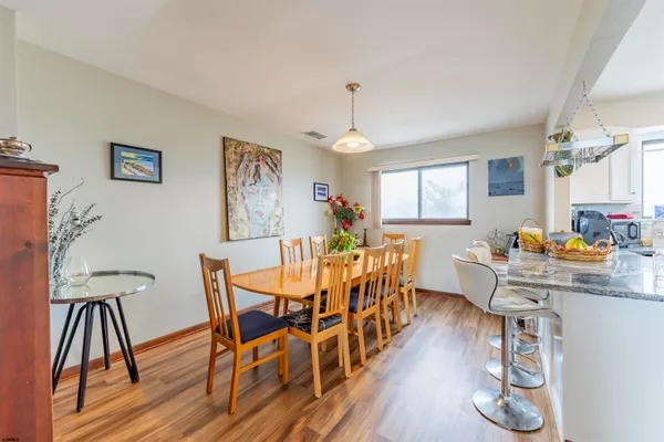 $335,000 | 10 Empire Drive, Egg Harbor Township, NJ 08232