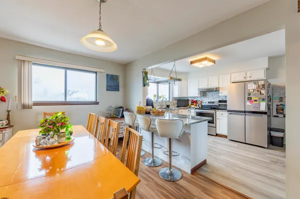 $335,000 | 10 Empire Drive, Egg Harbor Township, NJ 08232