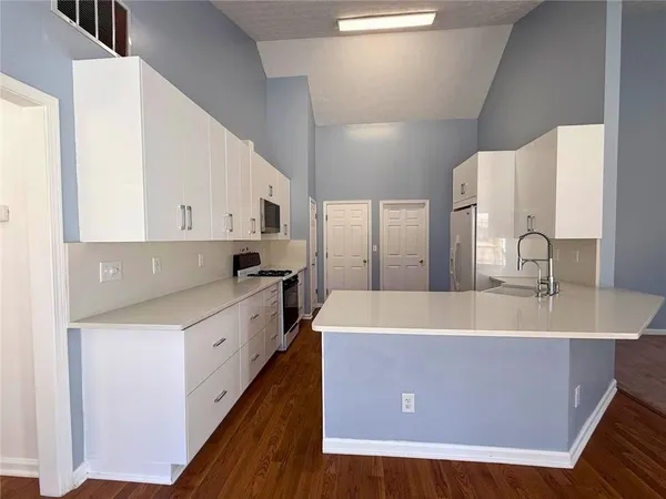 $2,500 | 2029 Manor Oak Lane, Buford, GA 30519