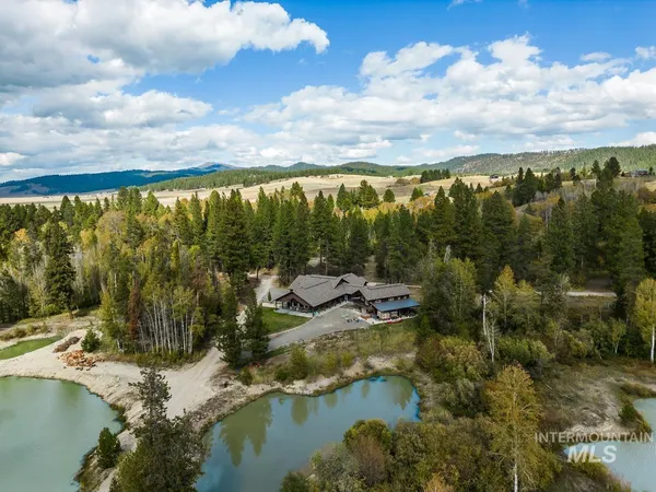 $2,390,000 | 467 Gold Fork Road, Donnelly, ID 83615