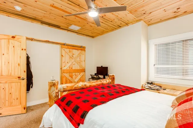 $2,390,000 | 467 Gold Fork Road, Donnelly, ID 83615