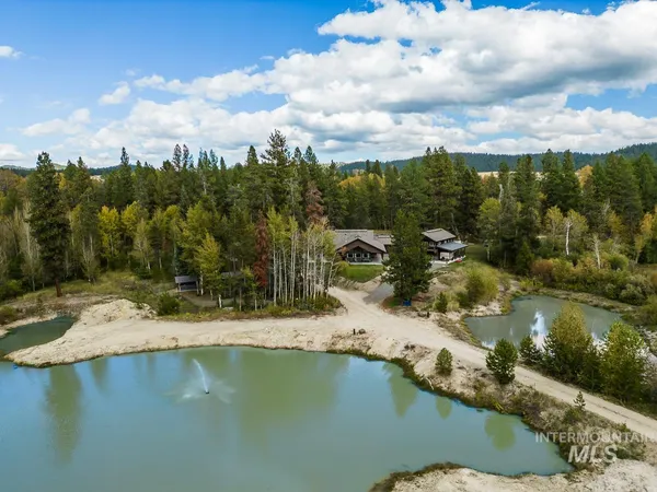 $2,390,000 | 467 Gold Fork Road, Donnelly, ID 83615