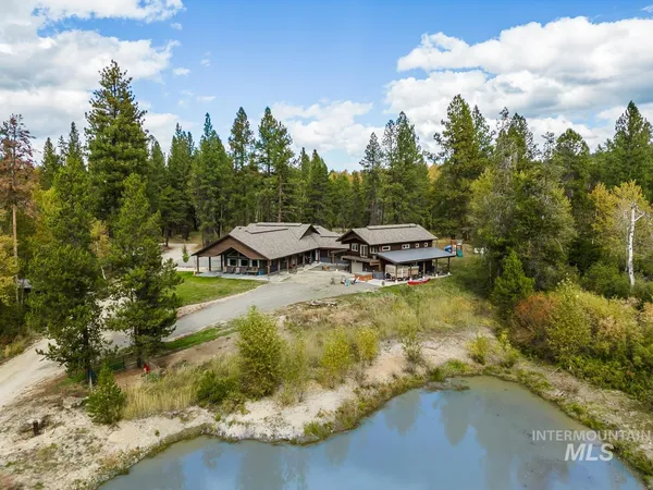 $2,390,000 | 467 Gold Fork Road, Donnelly, ID 83615