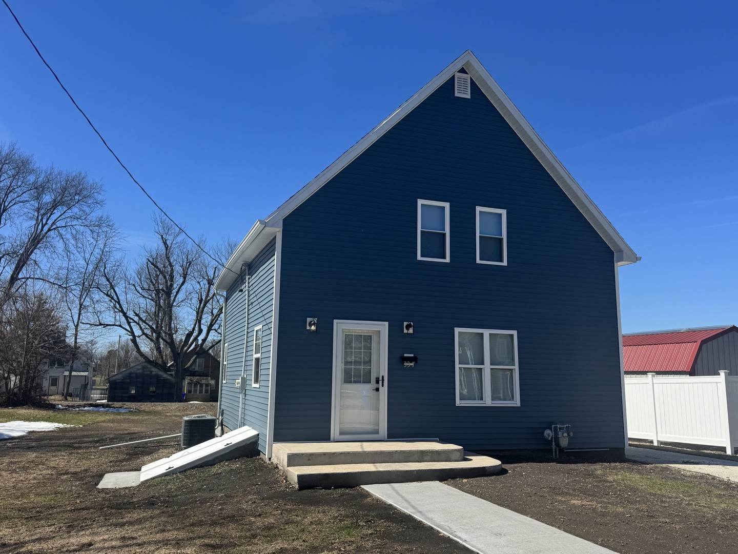 337 Whitney Avenue Kewanee, IL 61443 - Photo 2 of 18