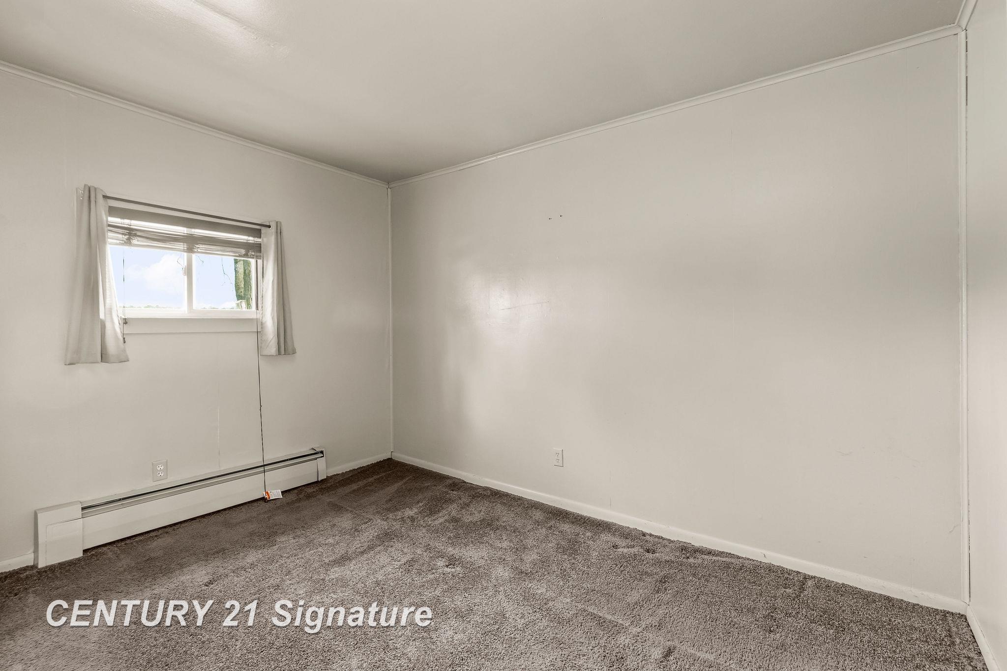 1005 South Meridian Road Merrill, MI 48637 - Photo 11 of 36