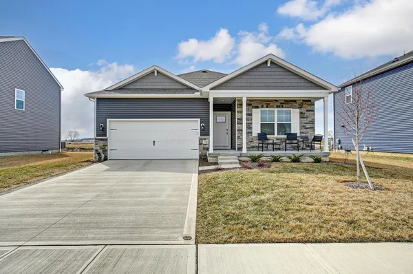 $459,900 | 734 Leslie Drive, Plain City, OH 43064