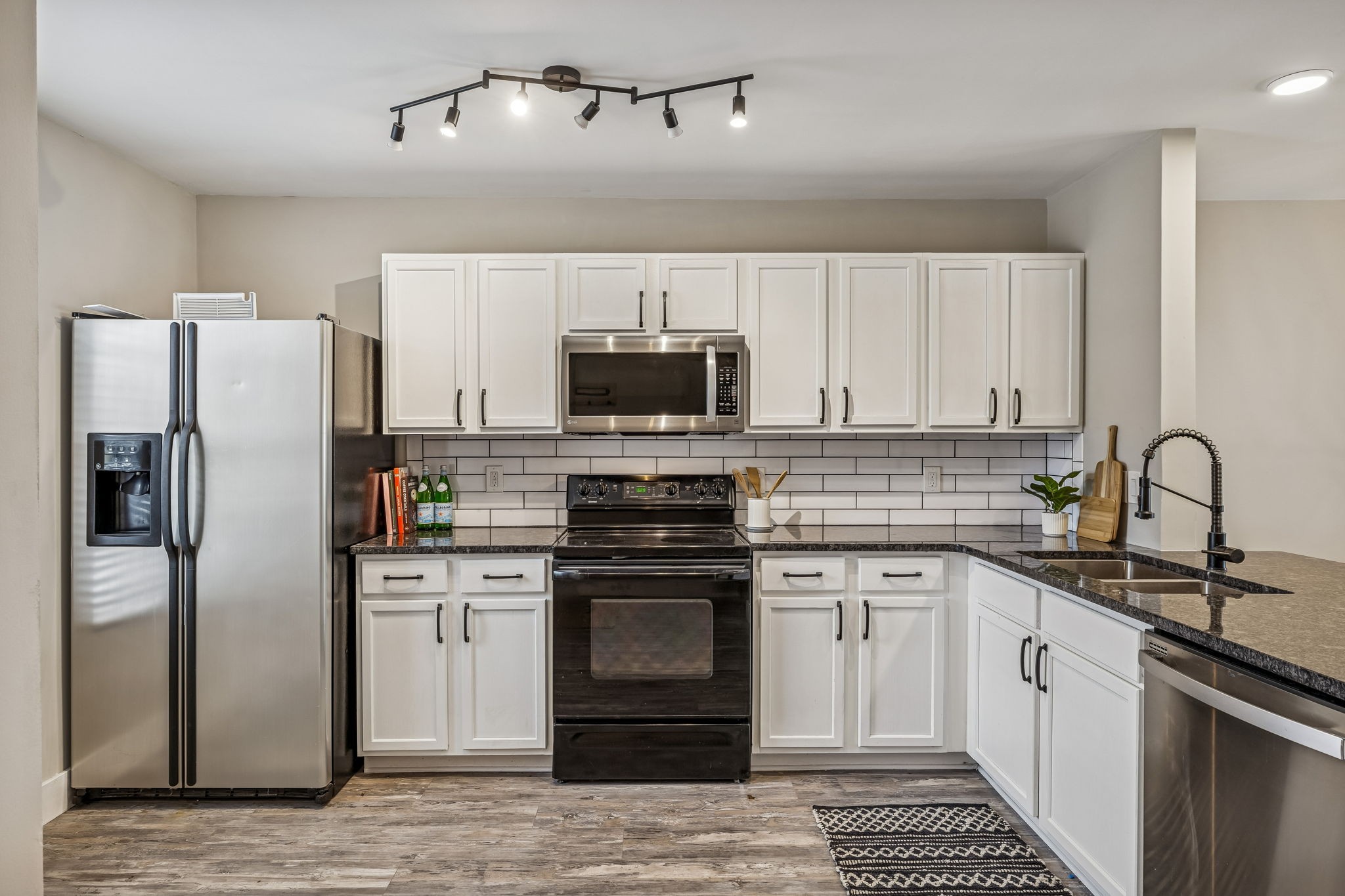 1002 Halifax Lane Antioch, TN 37013 - Photo 5 of 24