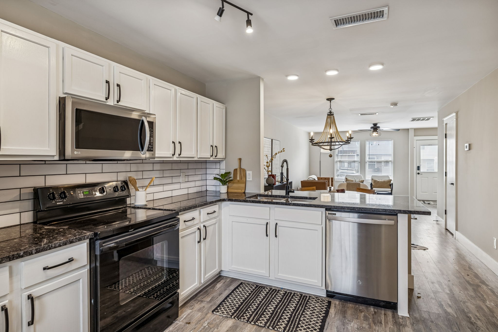 1002 Halifax Lane Antioch, TN 37013 - Photo 8 of 24