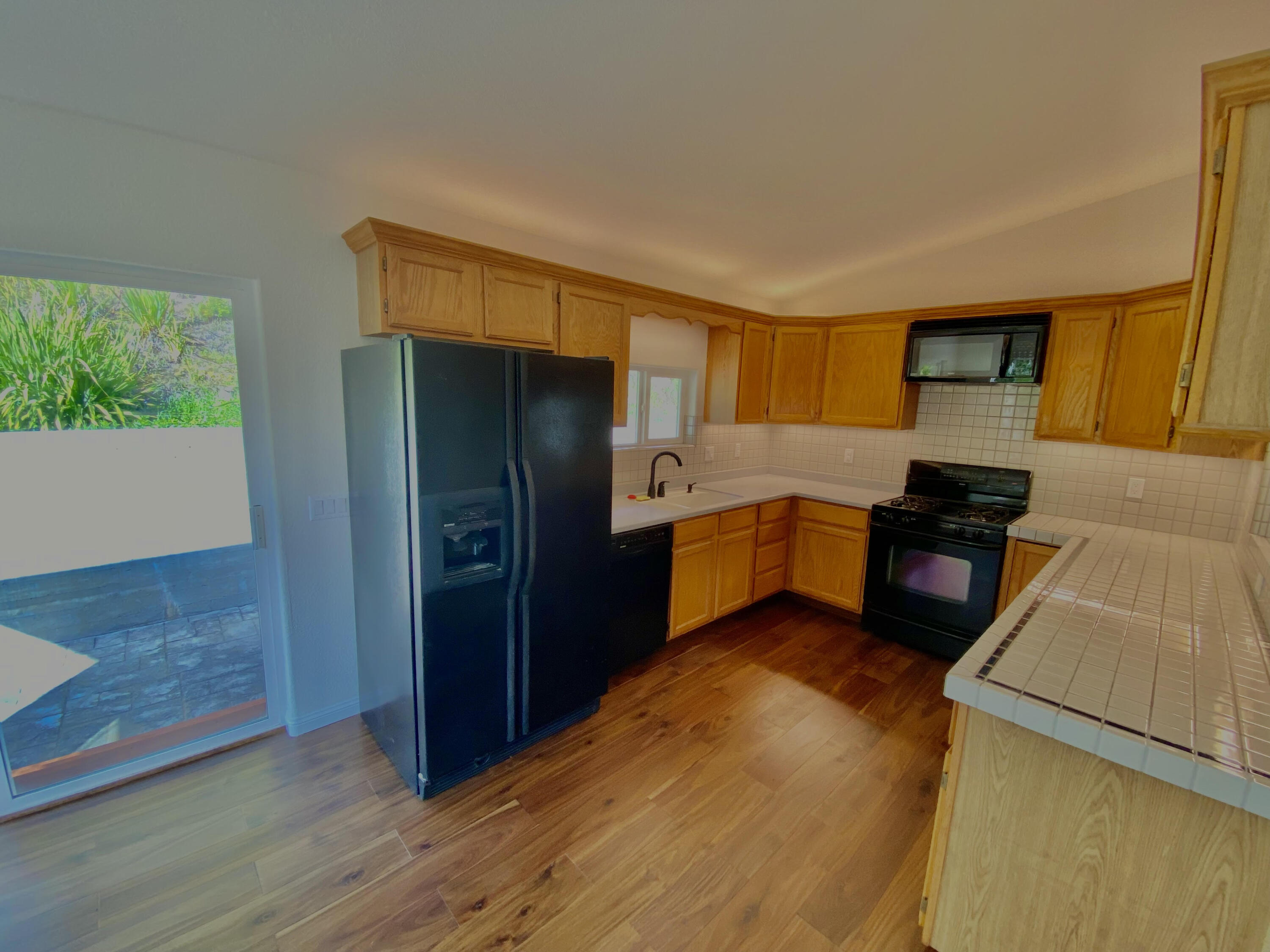 451 Spring Road Shelter Cove, CA 95589 - Photo 10 of 29 Kitchen