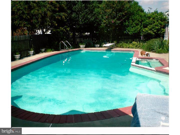 23 Meadow Road Pennsville, NJ 08070 - Photo 23 of 25 Pool