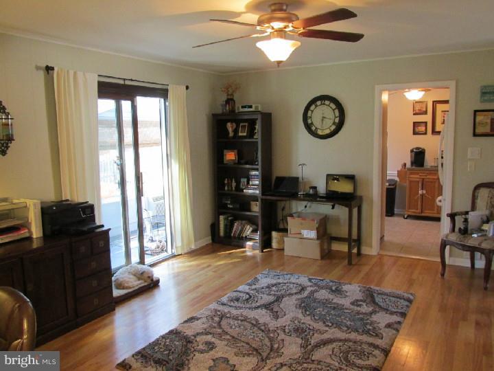 23 Meadow Road Pennsville, NJ 08070 - Photo 8 of 25 Office / Study