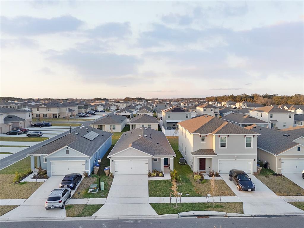 1606 Bull Hl Road Kissimmee, FL 34744 - Photo 3 of 38