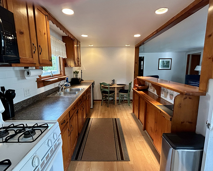 7 Clifton Street Nantucket, MA 02554 - Photo 6 of 19