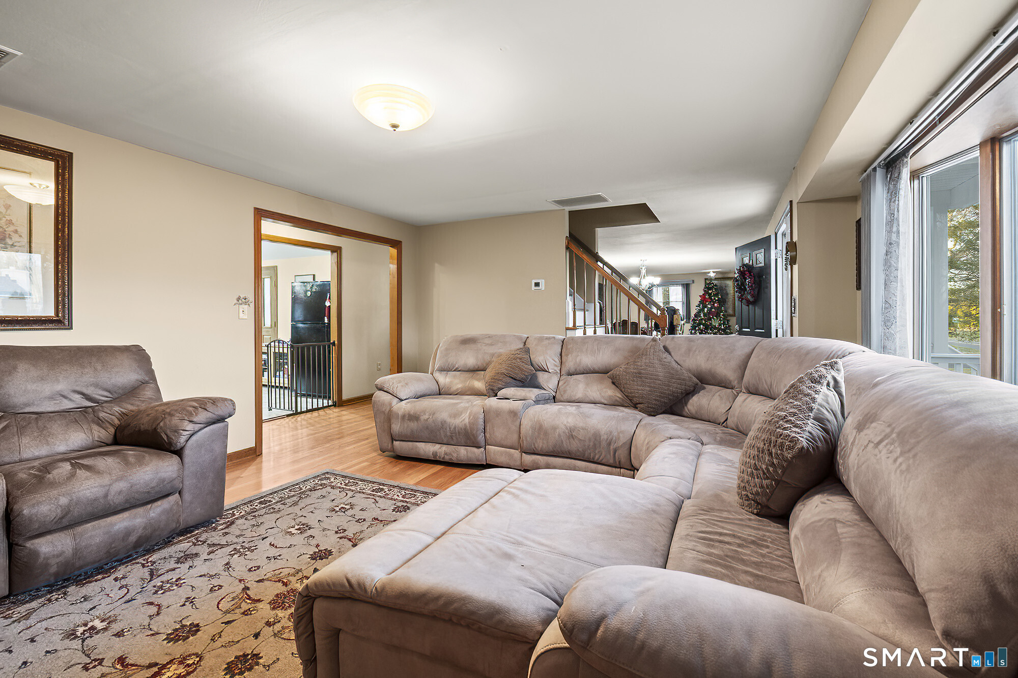 396 Walnut Tree Hill Road Shelton, CT 06484 - Photo 9 of 36