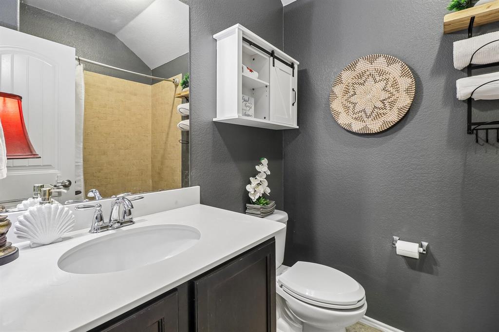204 Rugby Lane McKinney, TX 75072 - Photo 19 of 34