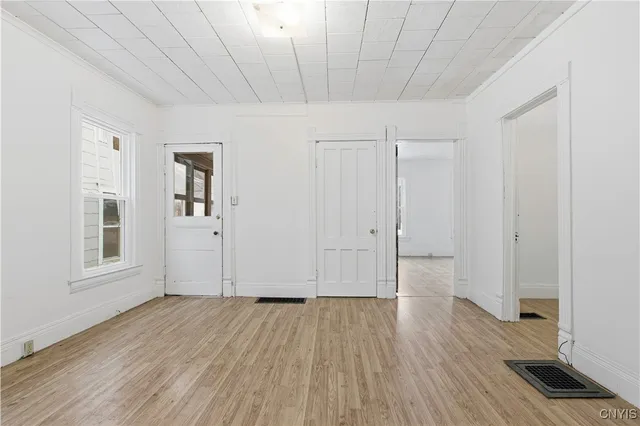 $1,675 | 344-46 Bryant Avenue, Unit 46, Syracuse, NY 13204