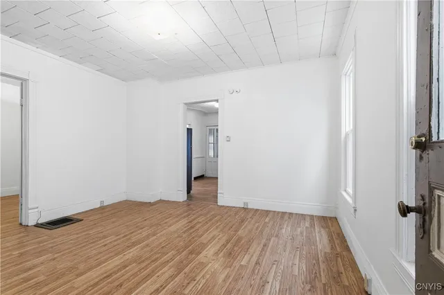 $1,675 | 344-46 Bryant Avenue, Unit 46, Syracuse, NY 13204