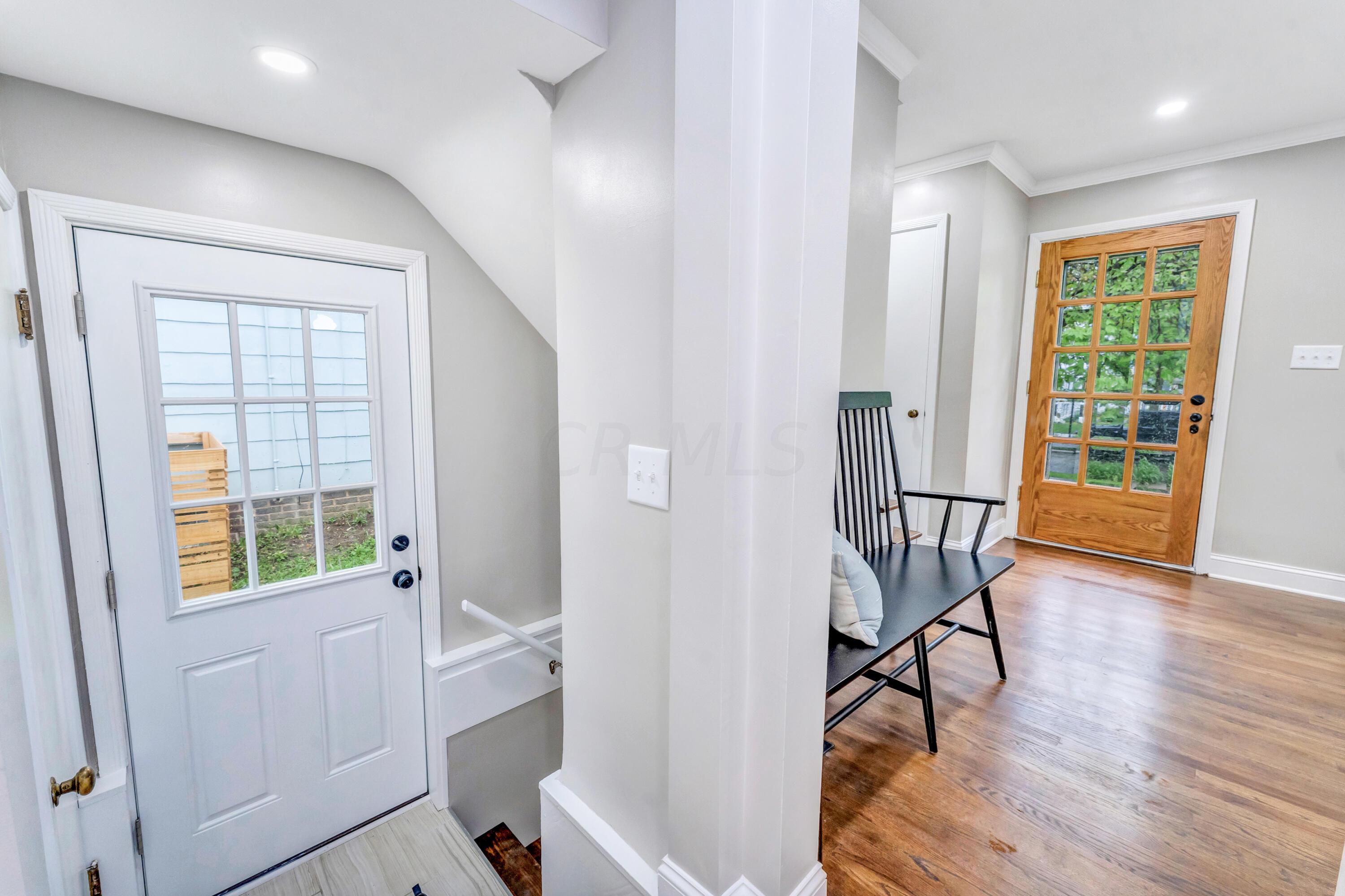 820 South Cassingham Road Columbus, OH 43209 - Photo 19 of 38