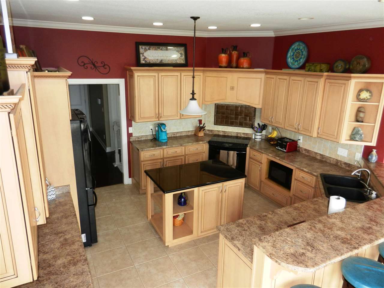10924 Garman Road Leo, IN 46765 - Photo 9 of 34