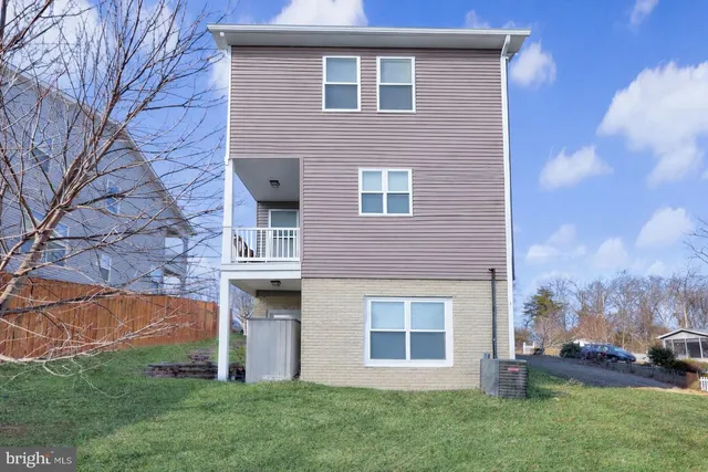 $620,000 | 9523 School Street, Manassas, VA 20110