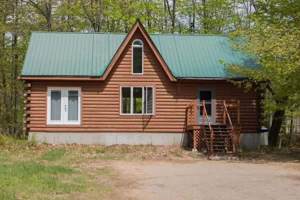 $499,900 | 5 Wildflower Lane, Bartlett, NH 03860