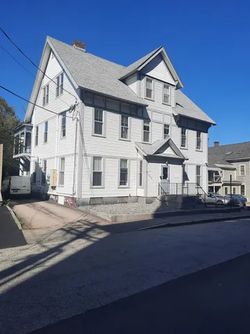 $895,000 | 4-6 Fayette Street, Concord, NH 03301