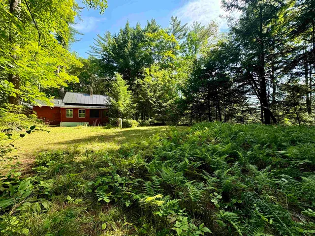$499,000 | 31 Post Pond Lane, Lyme, NH 03768