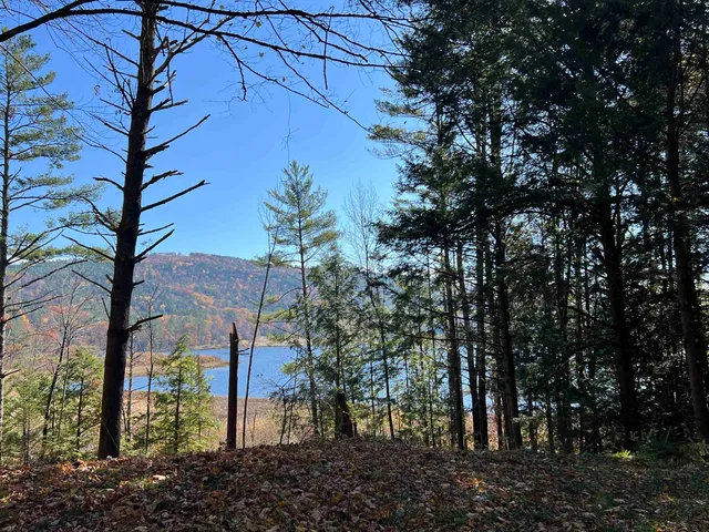 $499,000 | 31 Post Pond Lane, Lyme, NH 03768