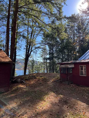 $499,000 | 31 Post Pond Lane, Lyme, NH 03768