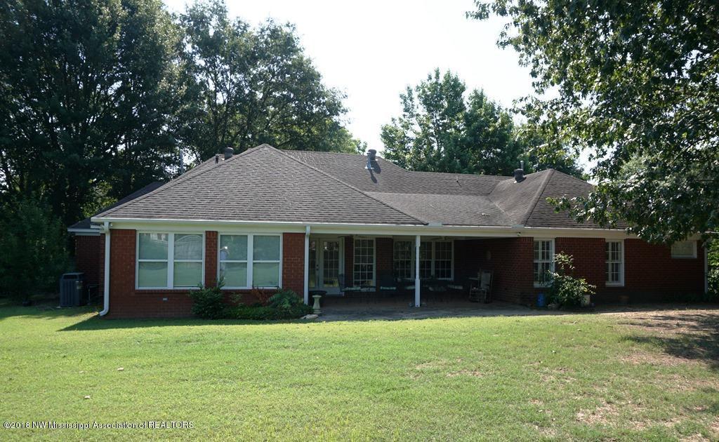 1800 Country Club Road Senatobia, MS 38668 - Photo 58 of 61 DSC01907 - Copy