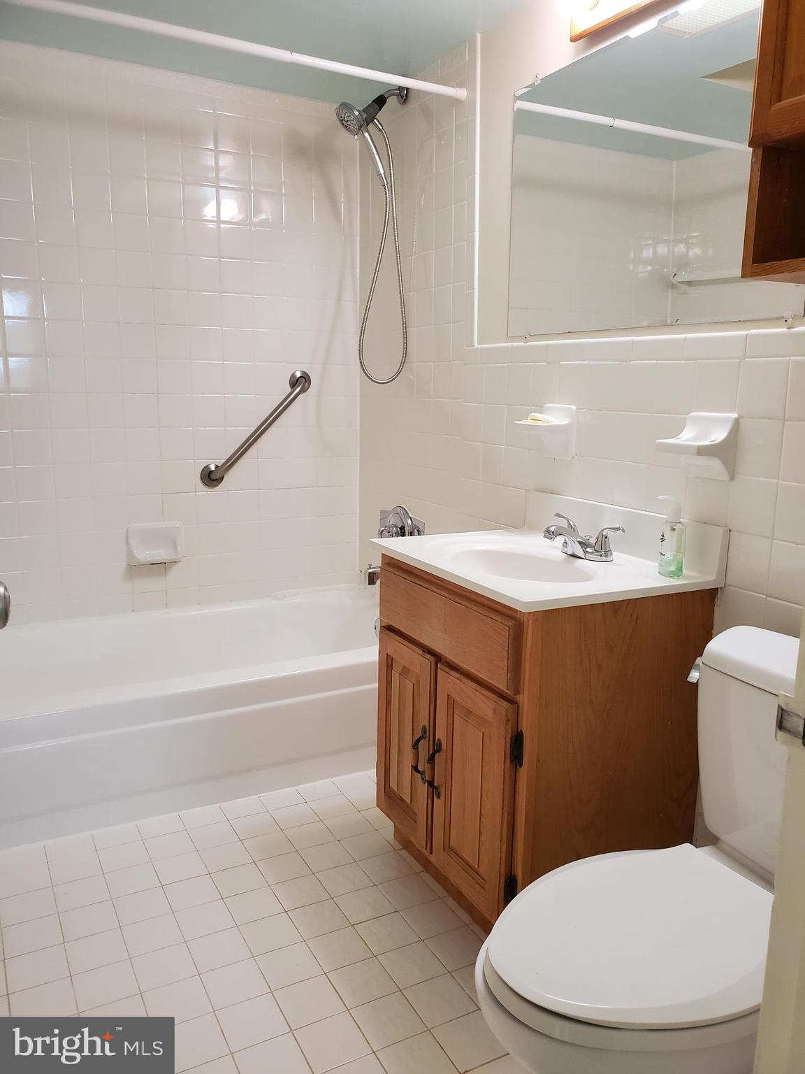 7129 Alger Road Falls Church, VA 22042 - Photo 16 of 22 Hall Half Bath