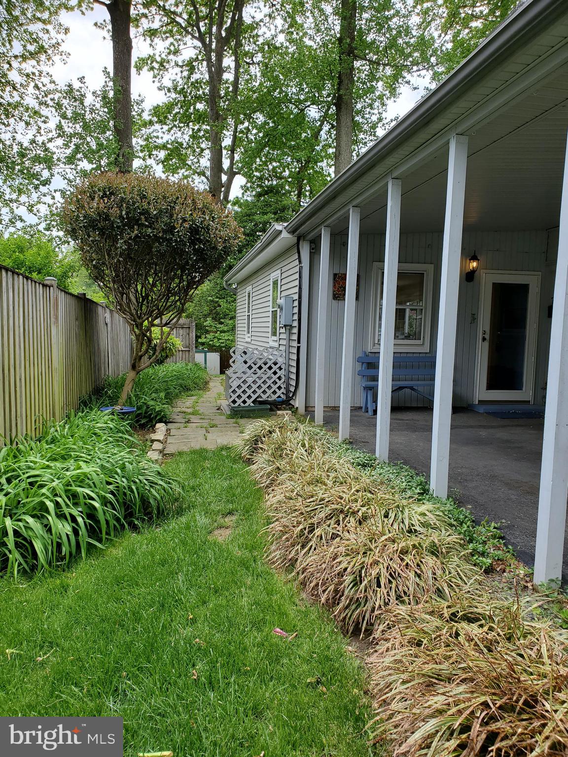 7129 Alger Road Falls Church, VA 22042 - Photo 20 of 22 Left side yard with stone walkway to backyard
