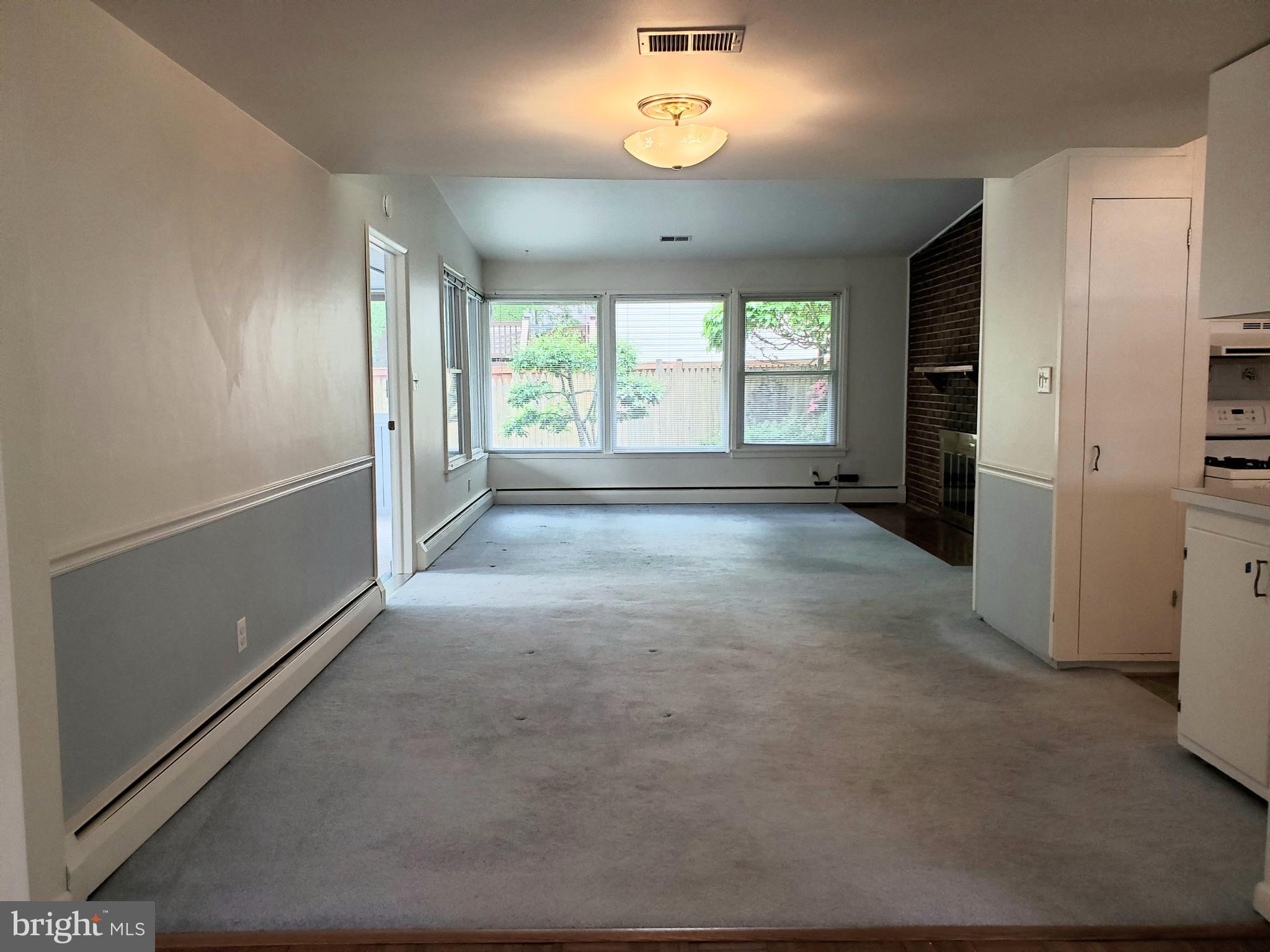 7129 Alger Road Falls Church, VA 22042 - Photo 10 of 22 Dining rm pass through to Living rm