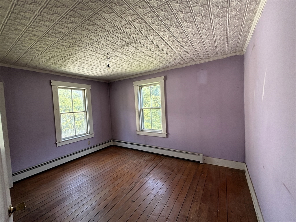 84 West Main Street Ware, MA 01082 - Photo 16 of 41 Gallery Image 16