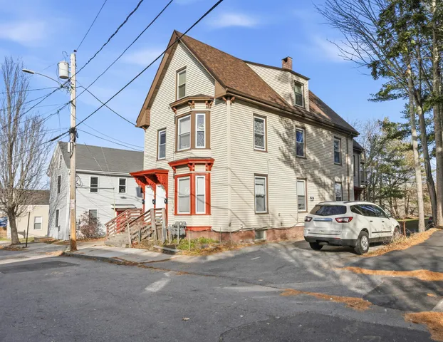 $740,000 | 7 Cherry Street, Portland, ME 04102