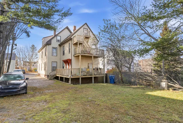 $740,000 | 7 Cherry Street, Portland, ME 04102