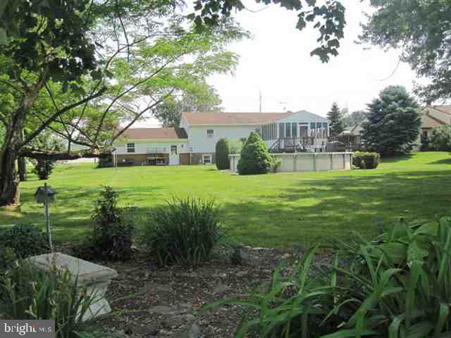 1042 Pecks Road Middletown, PA 17057 - Photo 11 of 25 Gallery Image 11
