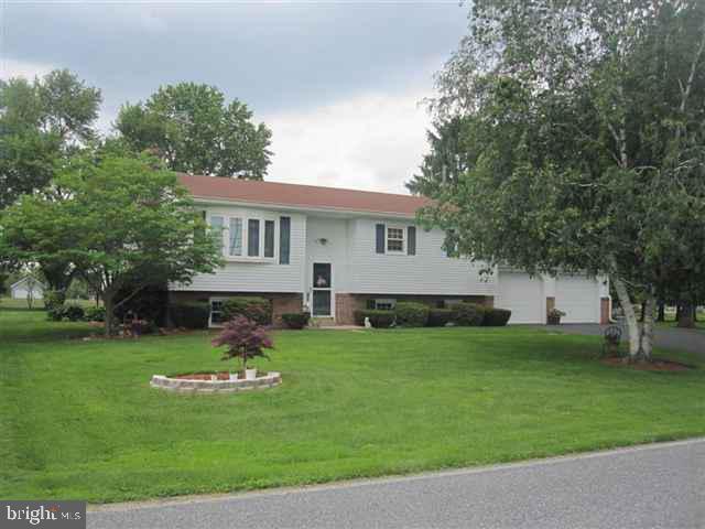 1042 Pecks Road Middletown, PA 17057 - Photo 12 of 25 Gallery Image 12