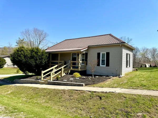 $124,500 | 56 May Avenue, Buncombe, IL 62912