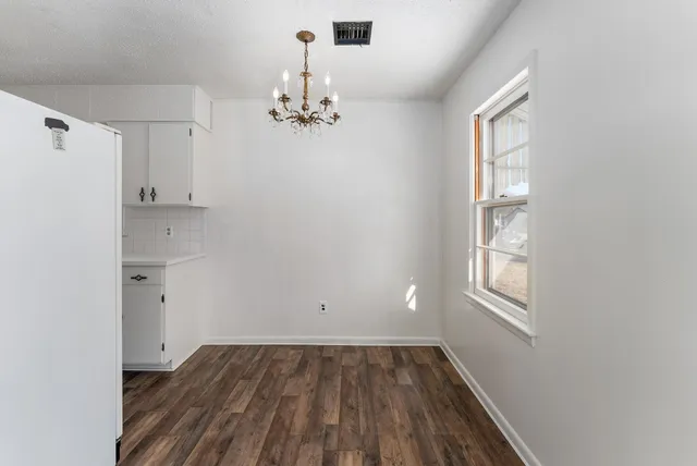 $110,000 | 1239 North Ash Street, Wichita, KS 67214