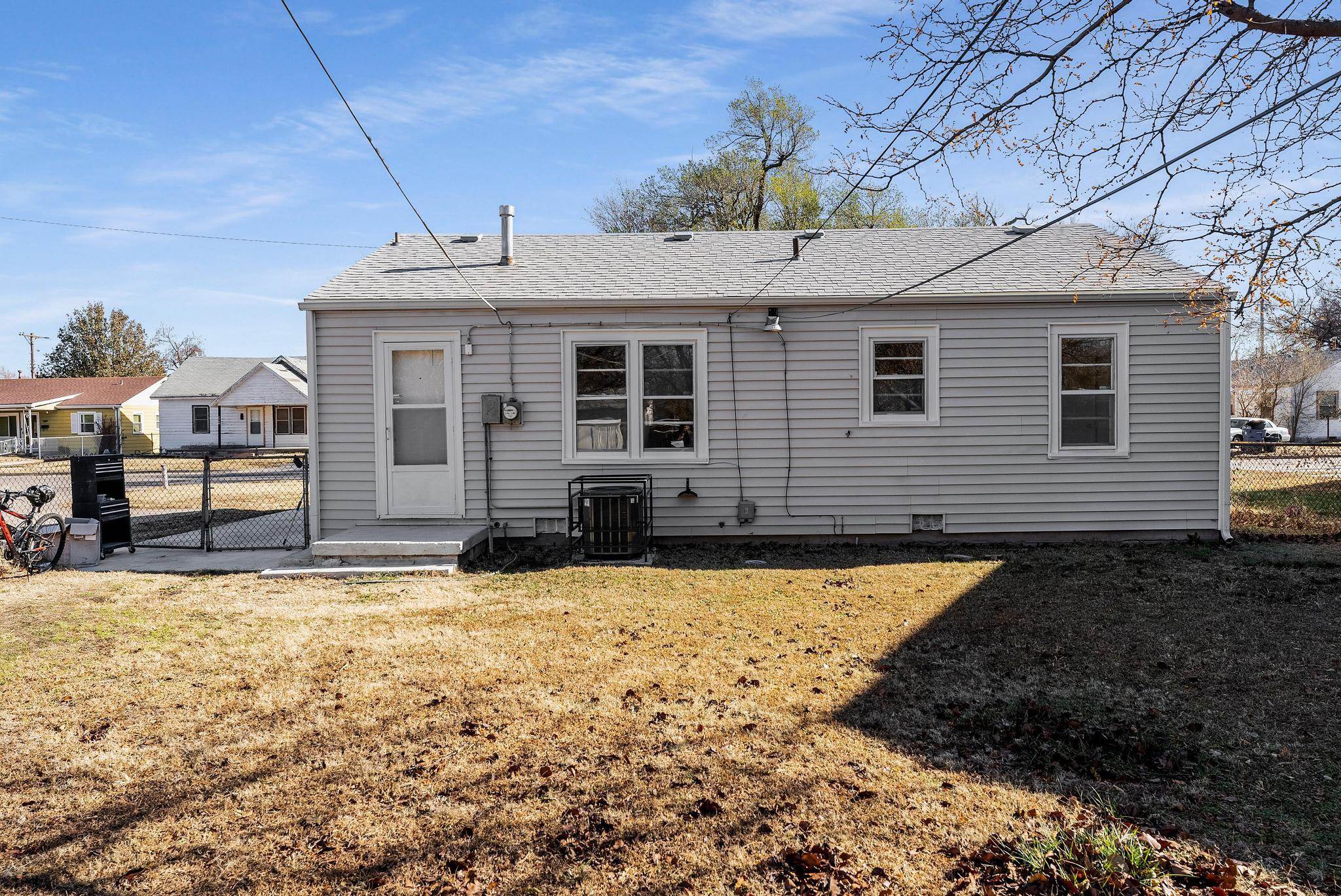 1239 North Ash Street Wichita, KS 67214 - Photo 27 of 35
