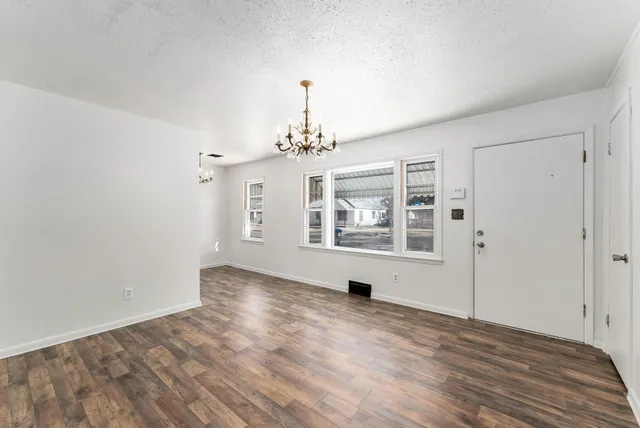 $110,000 | 1239 North Ash Street, Wichita, KS 67214